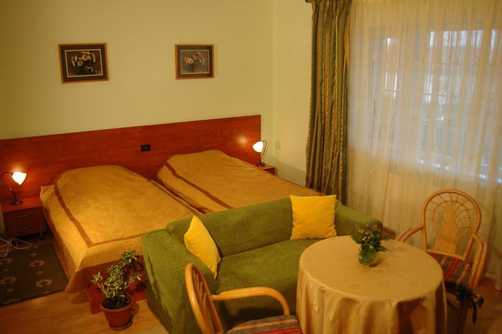 Country Club La Mesteceni Sebeş Стая снимка